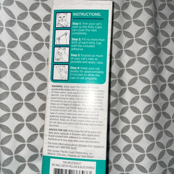 NWT Medium Kitty Caps - Picture 2 of 2